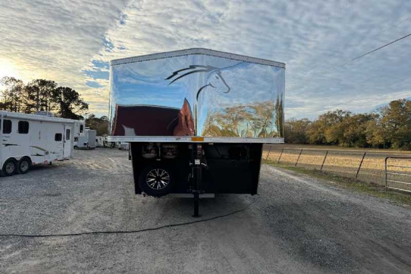 Trailer Photo