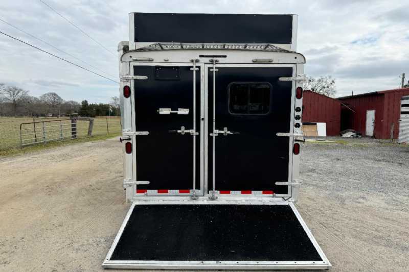 Trailer Photo