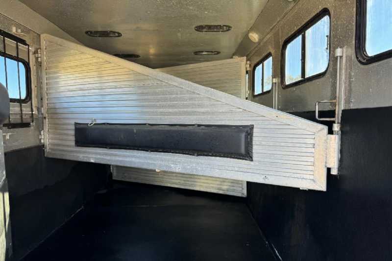 Trailer Photo