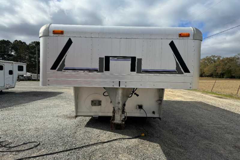 Trailer Photo