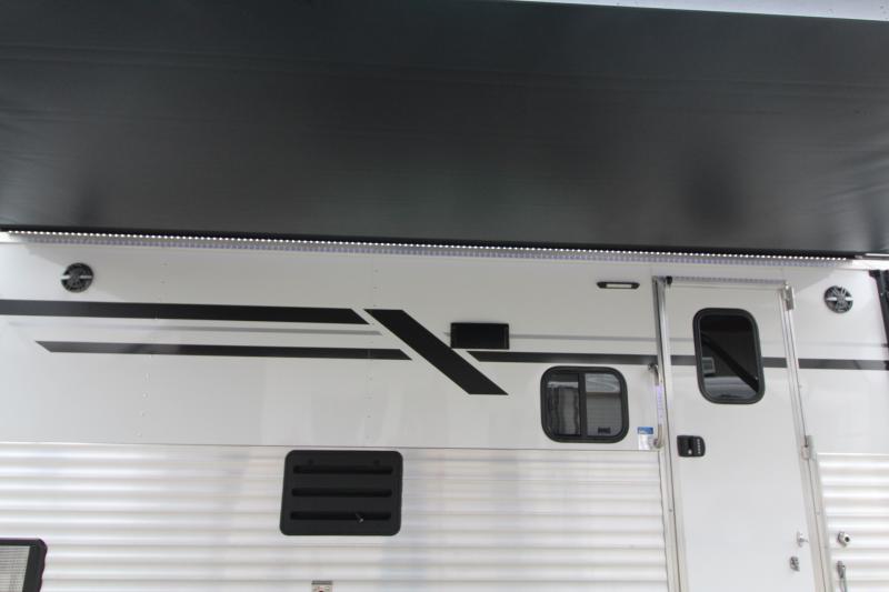 Trailer Photo