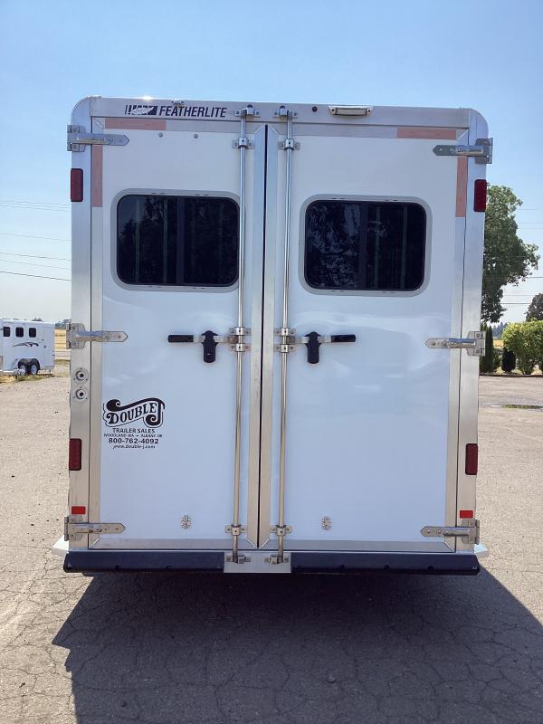 Trailer Photo
