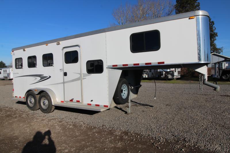 Trailer Photo