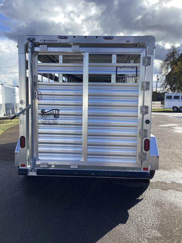 Trailer Photo