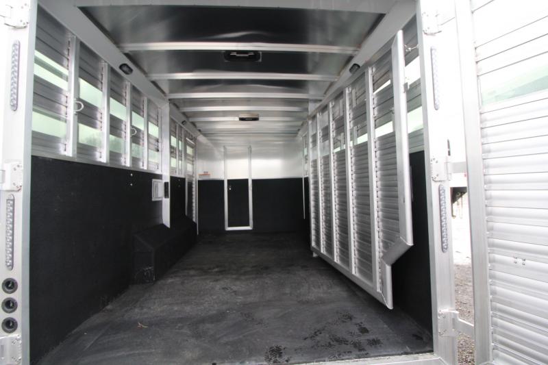 Trailer Photo