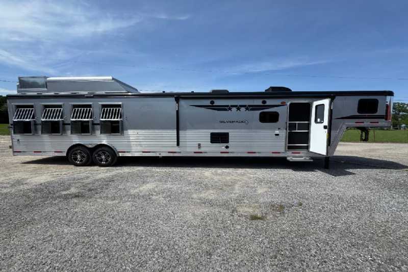 Trailer Photo