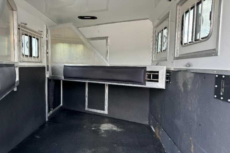 Trailer Photo