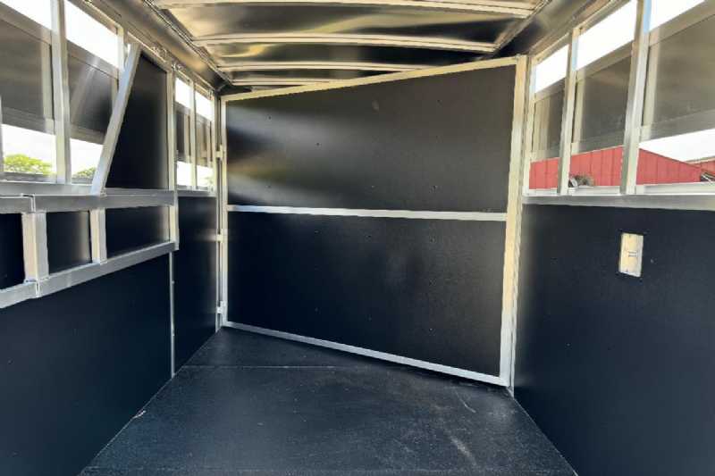 Trailer Photo