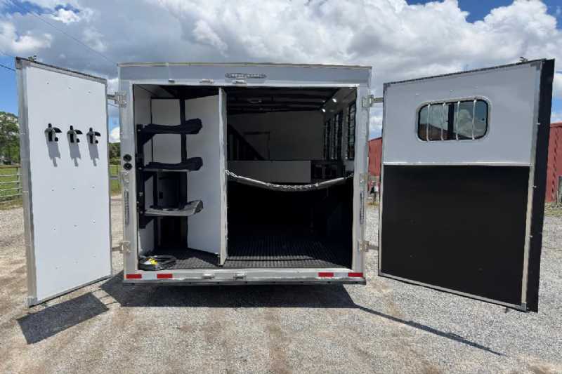 Trailer Photo
