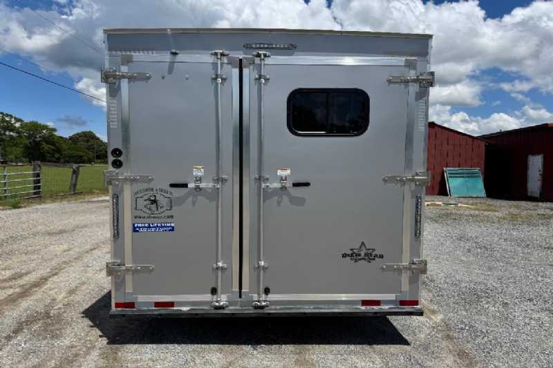Trailer Photo