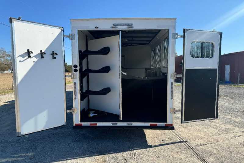 Trailer Photo