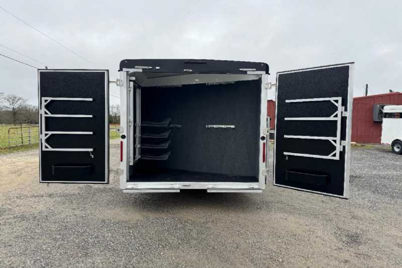 Trailer Photo