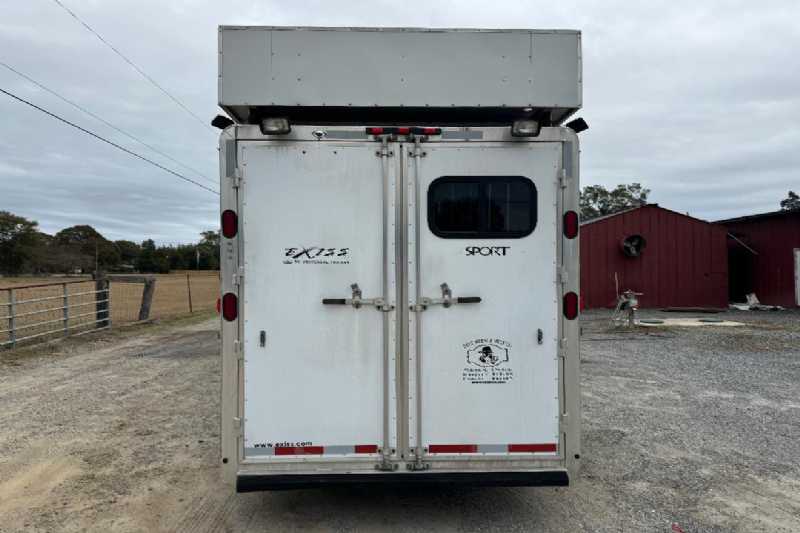 Trailer Photo