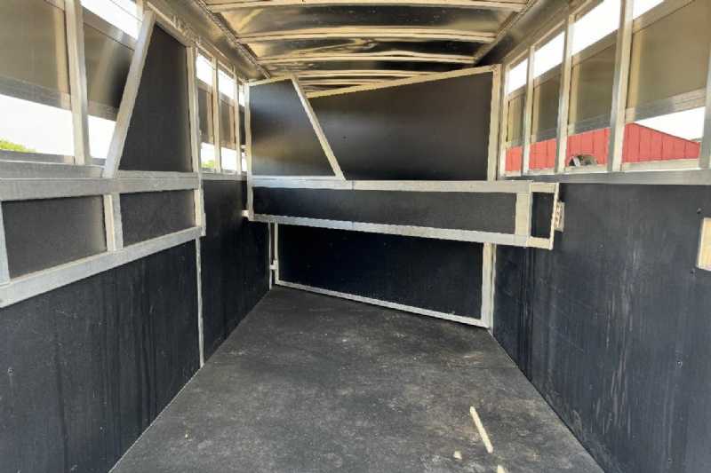 Trailer Photo