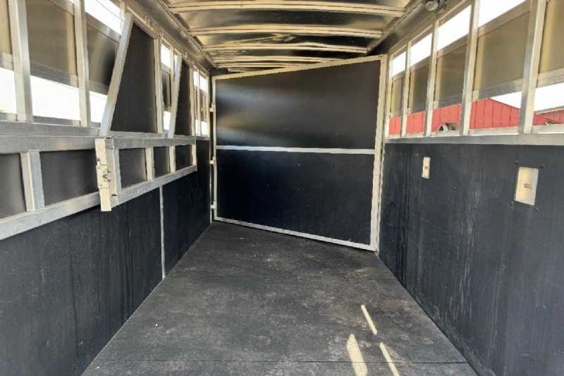 Trailer Photo