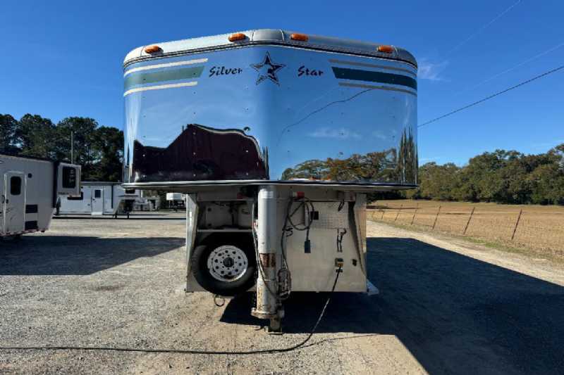 Trailer Photo