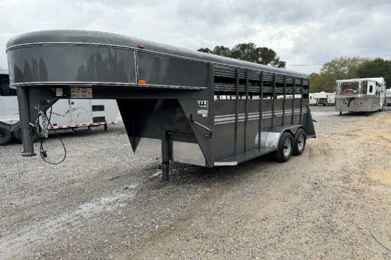 Trailer Photo
