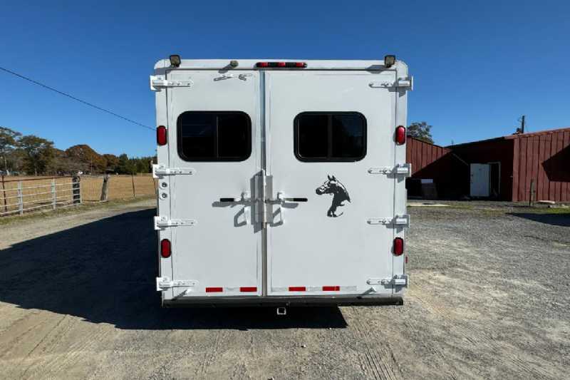 Trailer Photo