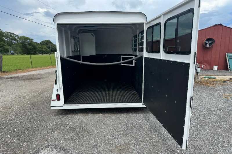 Trailer Photo