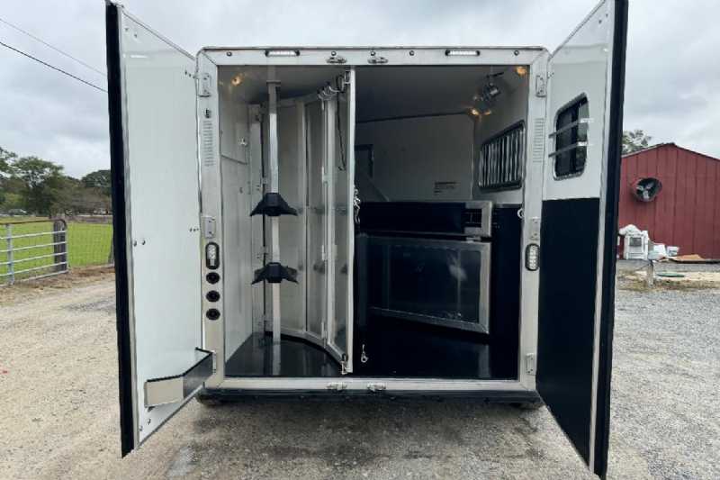 Trailer Photo