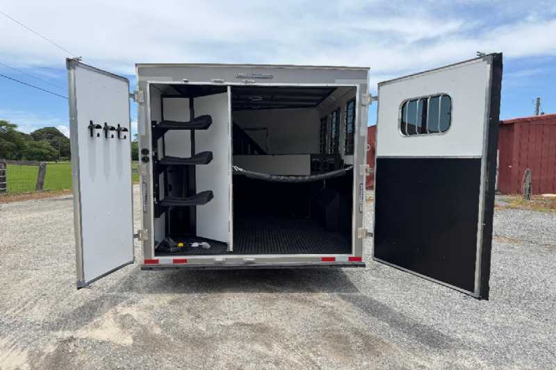 Trailer Photo