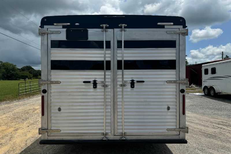Trailer Photo