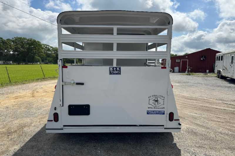 Trailer Photo