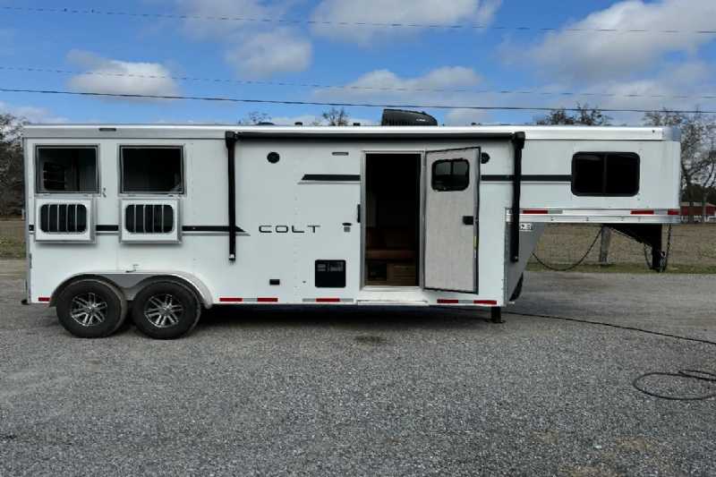 Trailer Photo