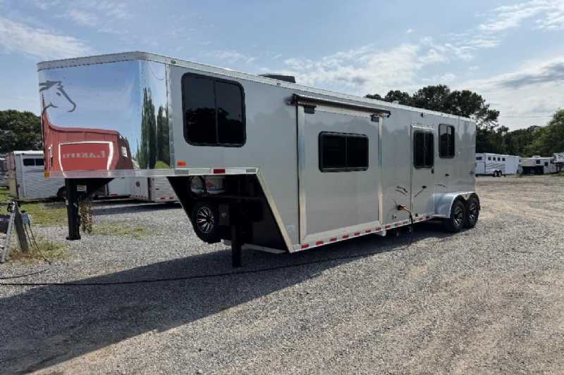 Trailer Photo