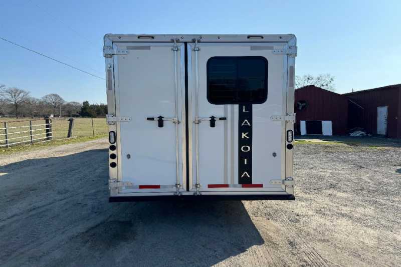 Trailer Photo