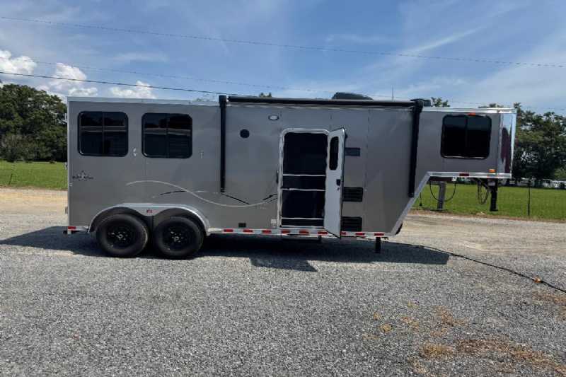 Trailer Photo