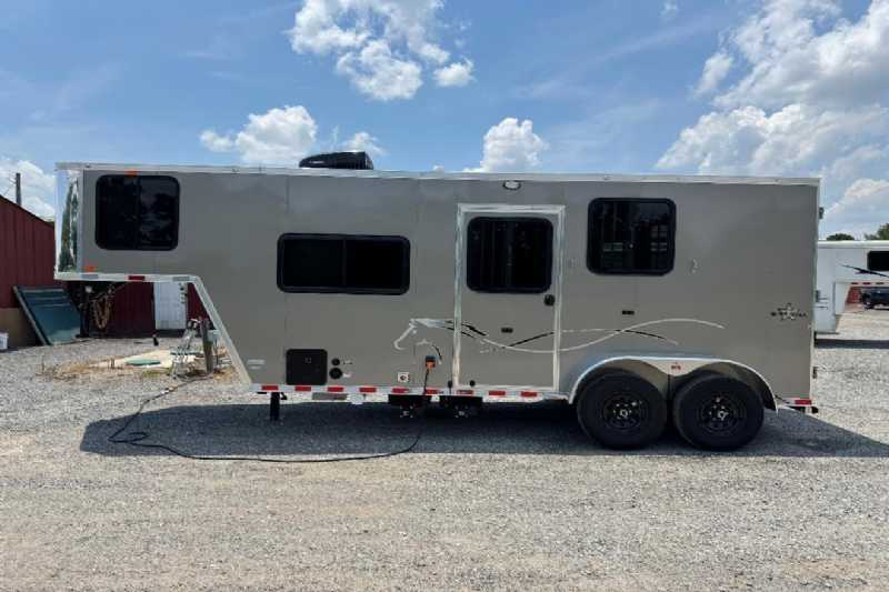Trailer Photo
