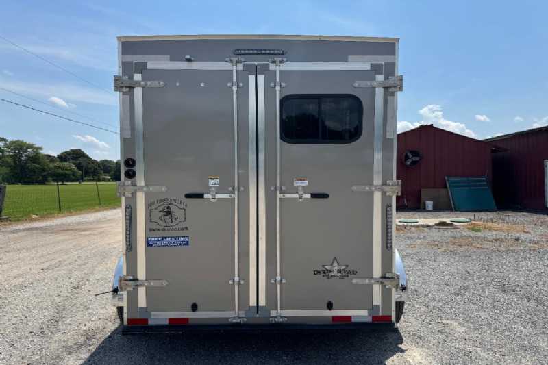 Trailer Photo