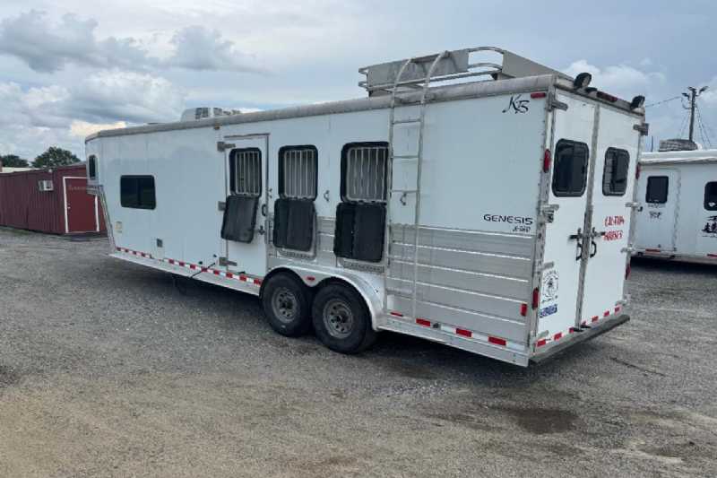 Trailer Photo