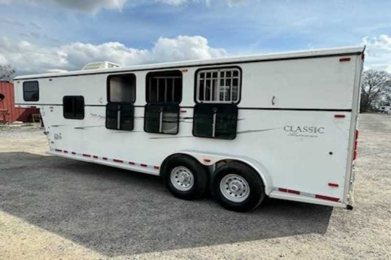 Trailer Photo