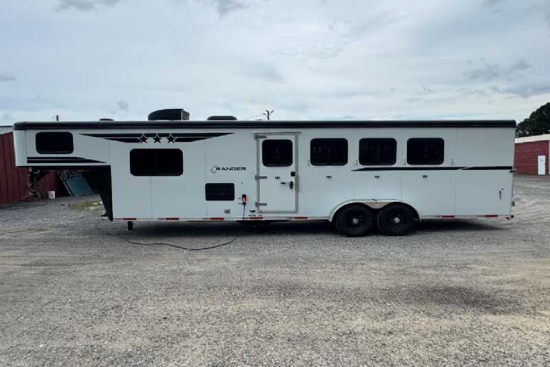 Trailer Photo