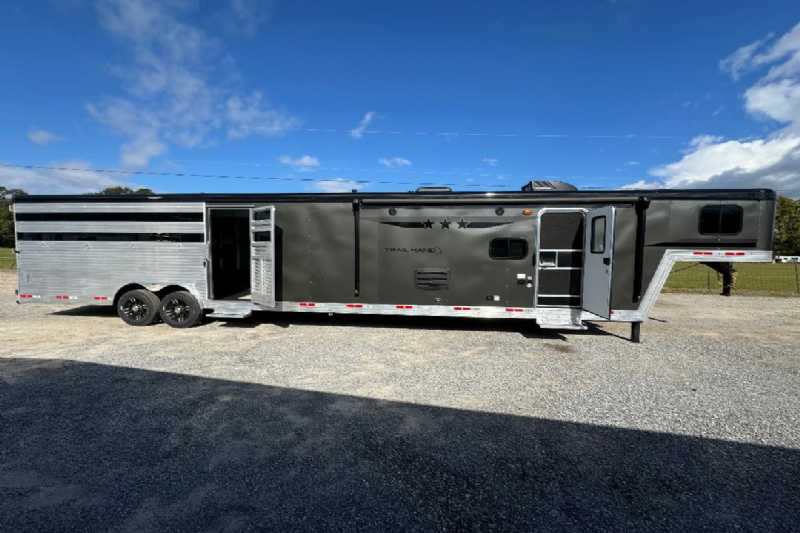 Trailer Photo