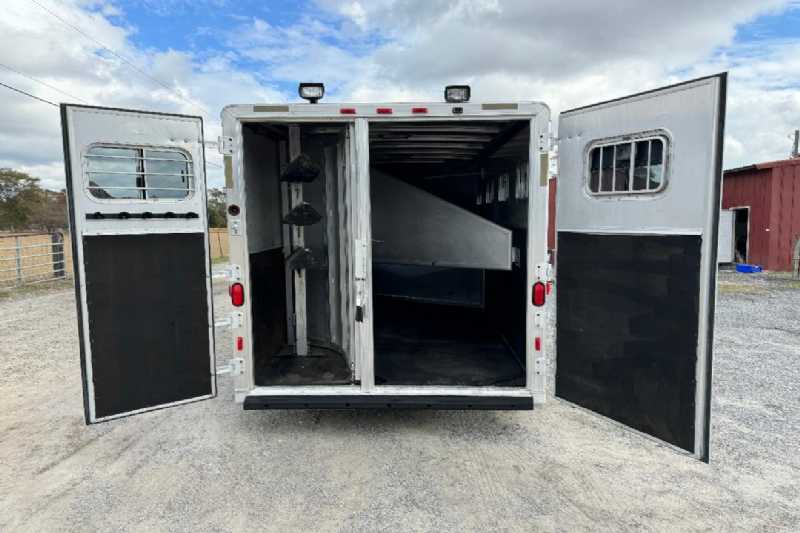 Trailer Photo