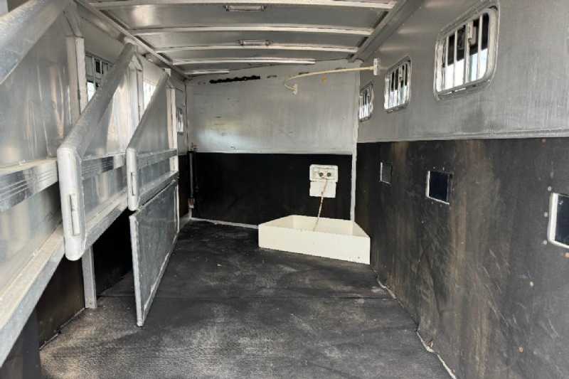 Trailer Photo