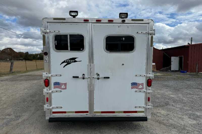Trailer Photo