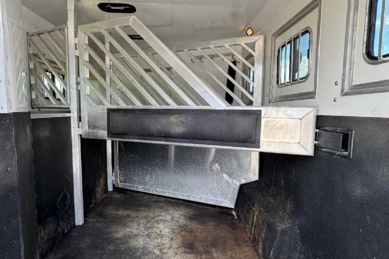 Trailer Photo