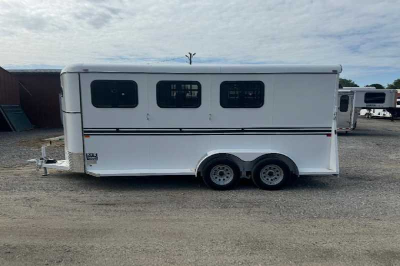 Trailer Photo