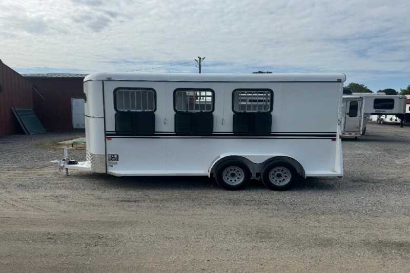 Trailer Photo