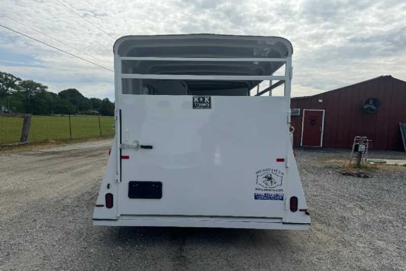 Trailer Photo