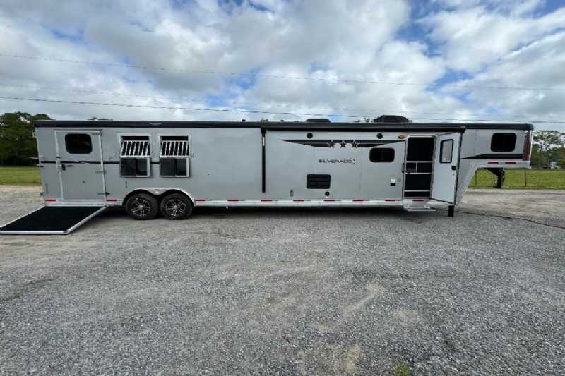 Trailer Photo 2