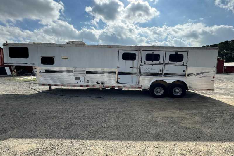 Trailer Photo