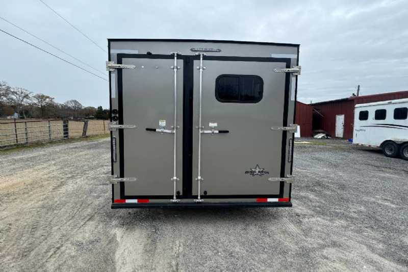 Trailer Photo