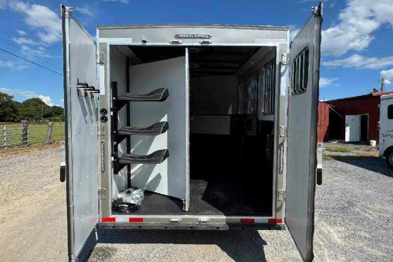 Trailer Photo