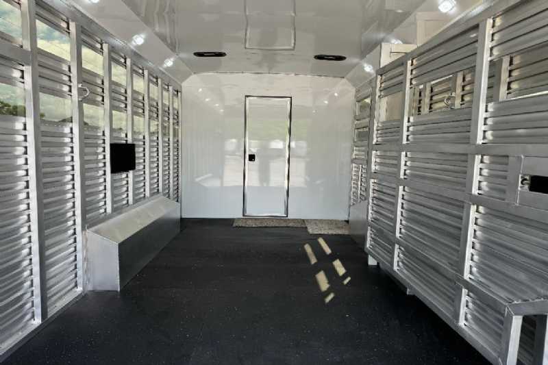 Trailer Photo