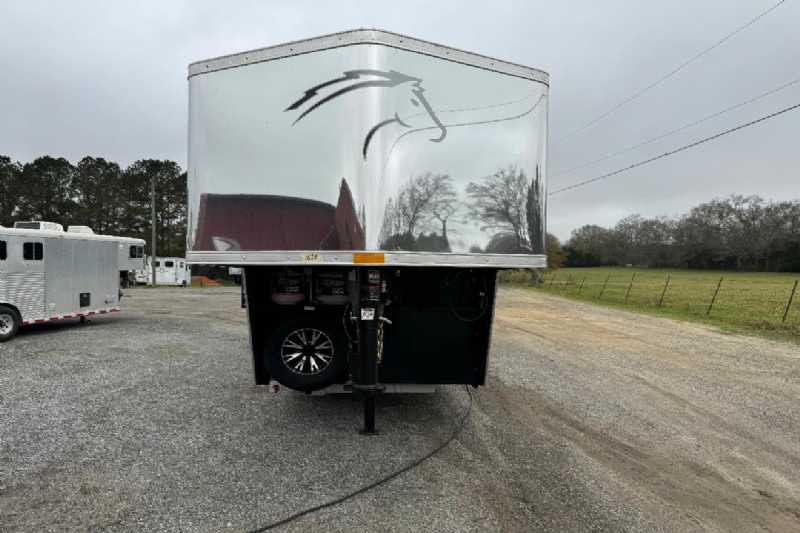 Trailer Photo